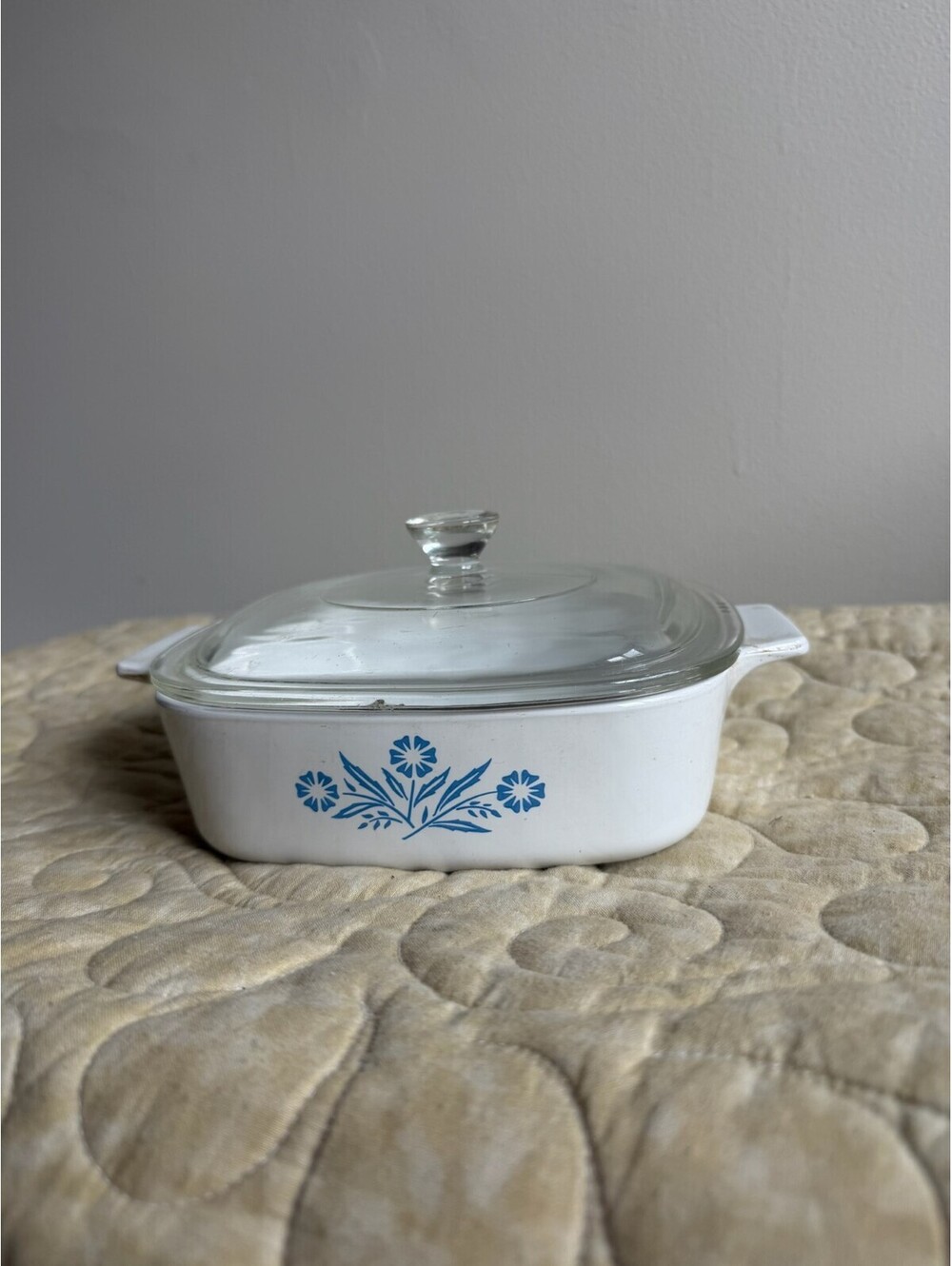 Vintage 1 Qt Cornflower Corning Ware Casserole Dish with Lid